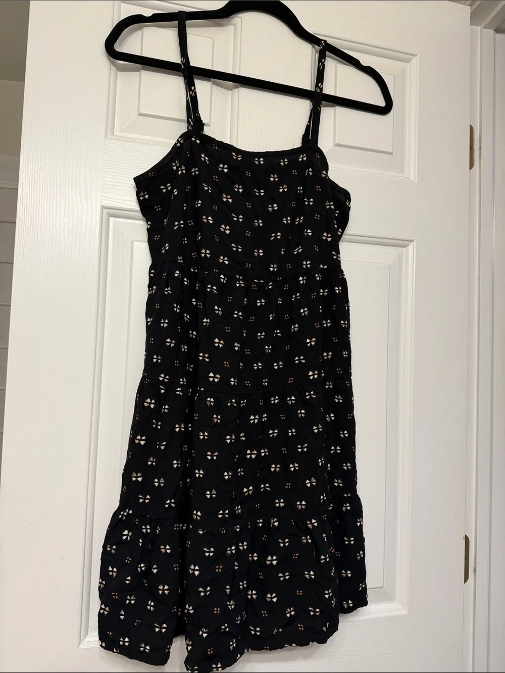 Dress - Picture 1 of 3